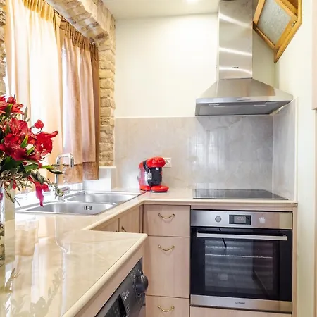 Corfu Old Town Apartment, Marina Nymfes Corfu (city)