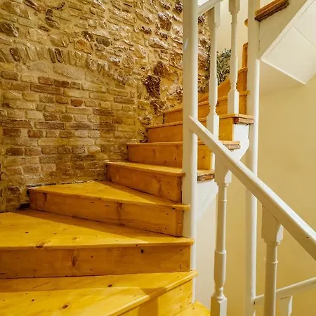 Corfu Old Town Apartment, Marina Nymfes Apartment *